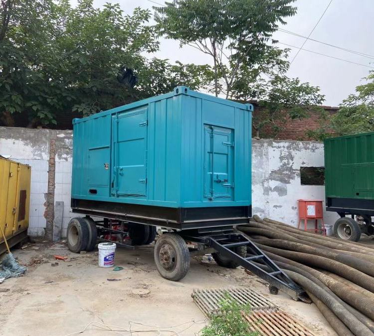 靖州柴油发电机机组的控制器是如何操作使用的?