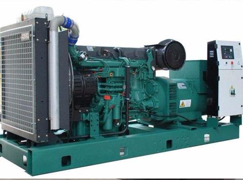 靖州升级现有发电机组的成本大概是多少？